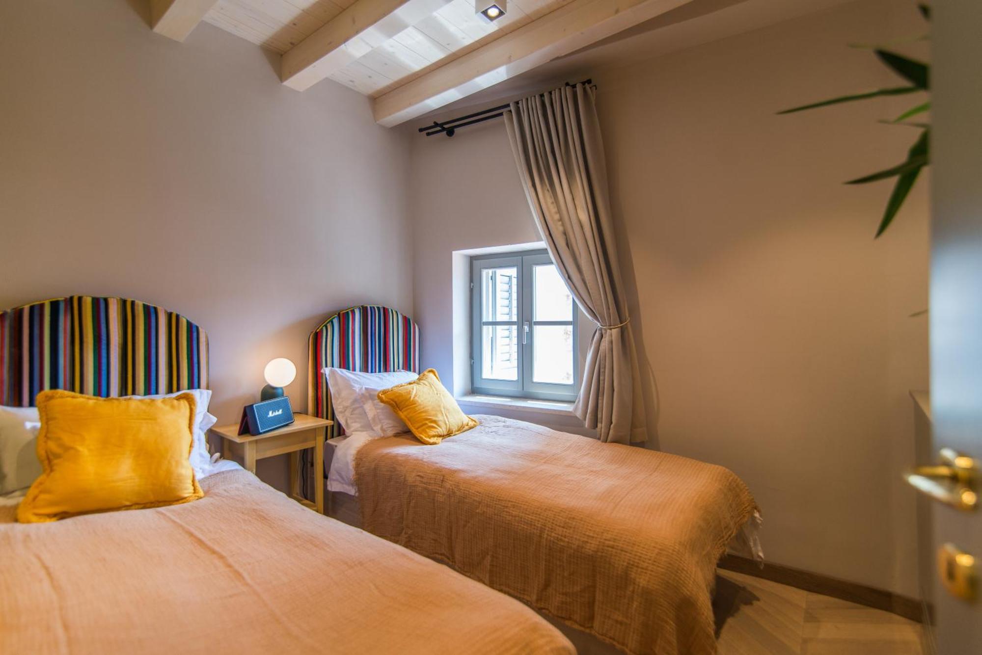 The Melegran 4*